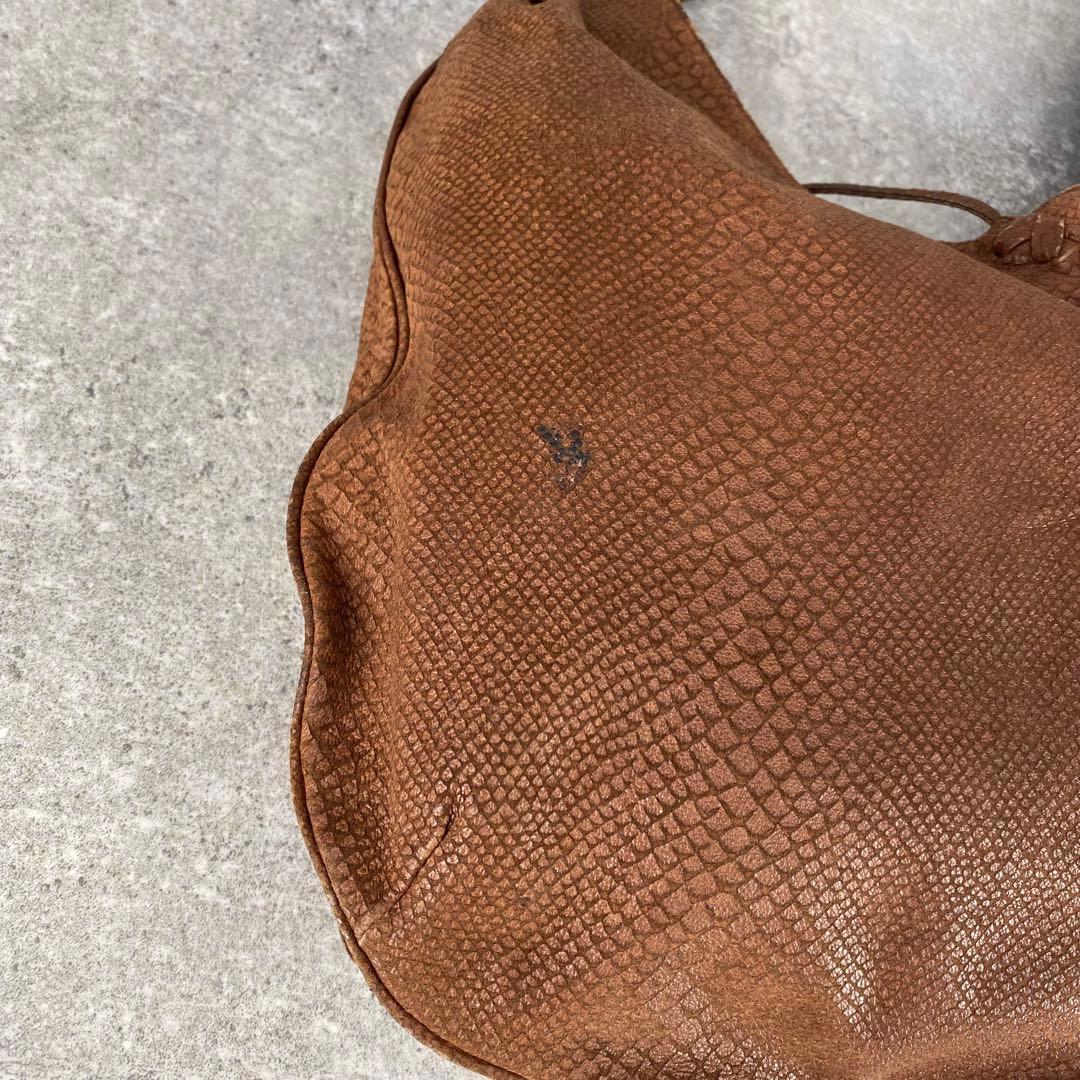 イッセイミヤケ パイソン型押し レザー ショルダーバッグ ワンショルダー