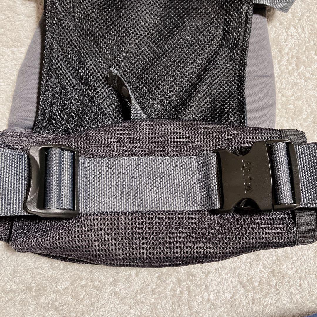 アップリカ　ラクリス　ダークグレー　抱っこ紐　赤ちゃん　新生児