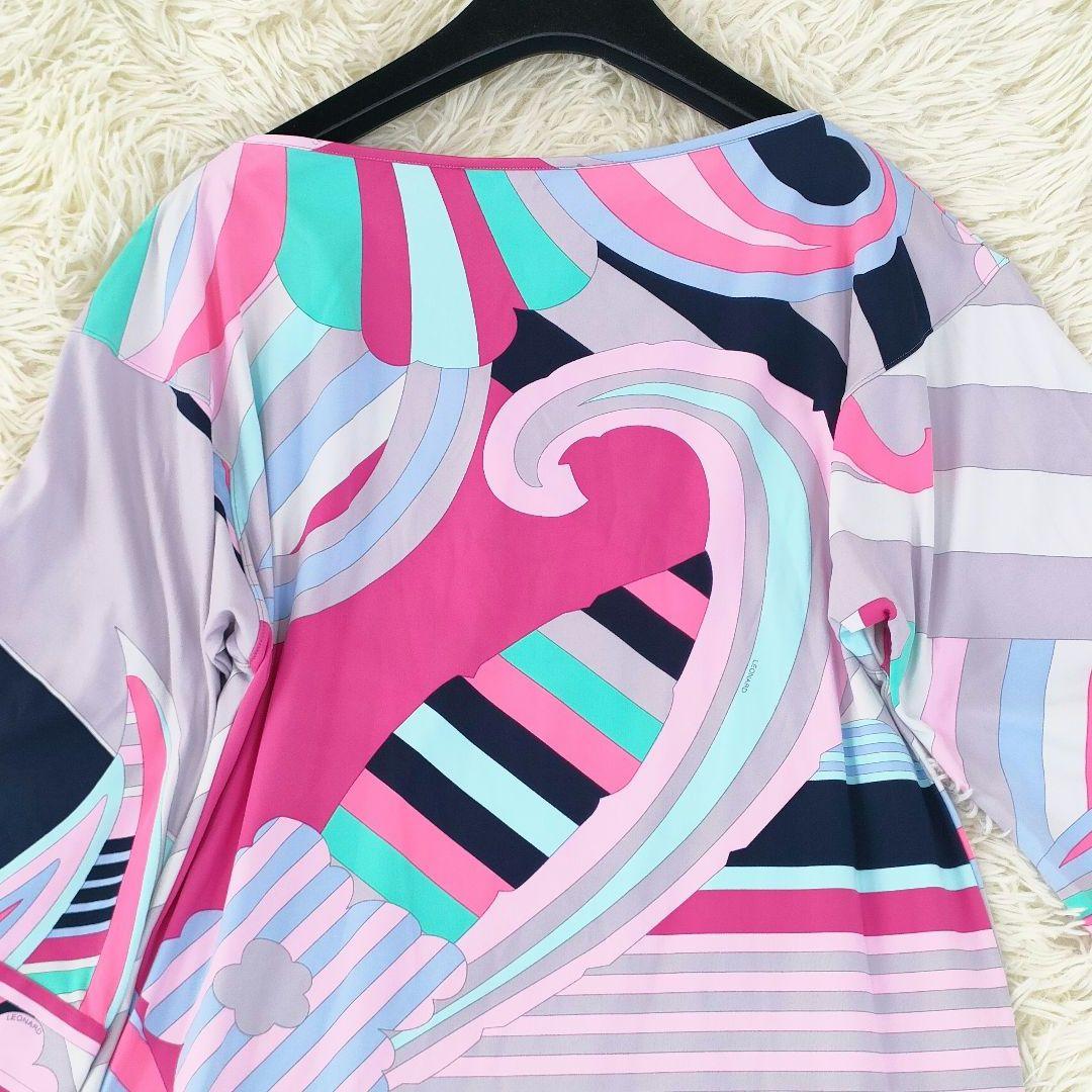 ほぼ未使用 近年物 レオナール チュニック 幾何学柄 マルチカラー イタリア製