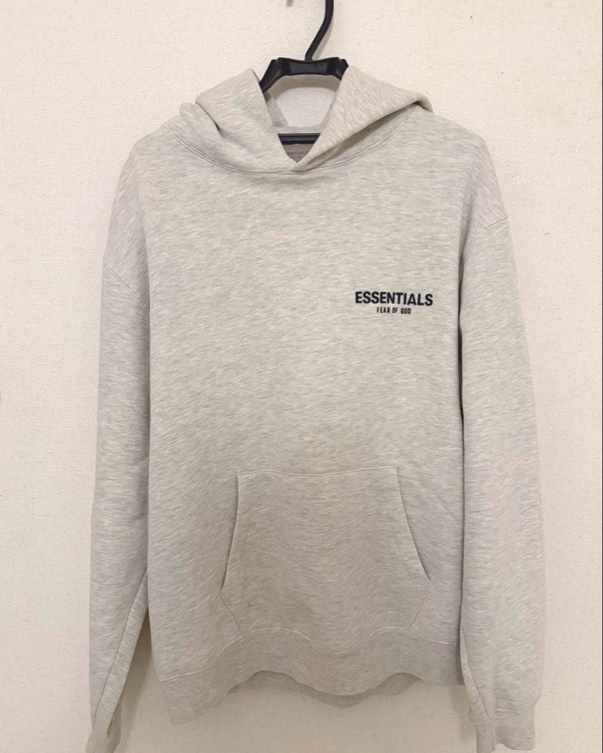 エッセンシャルズ パーカー