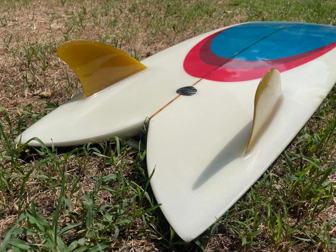 レトロツインフィッシュ5.10厚さ浮力あり