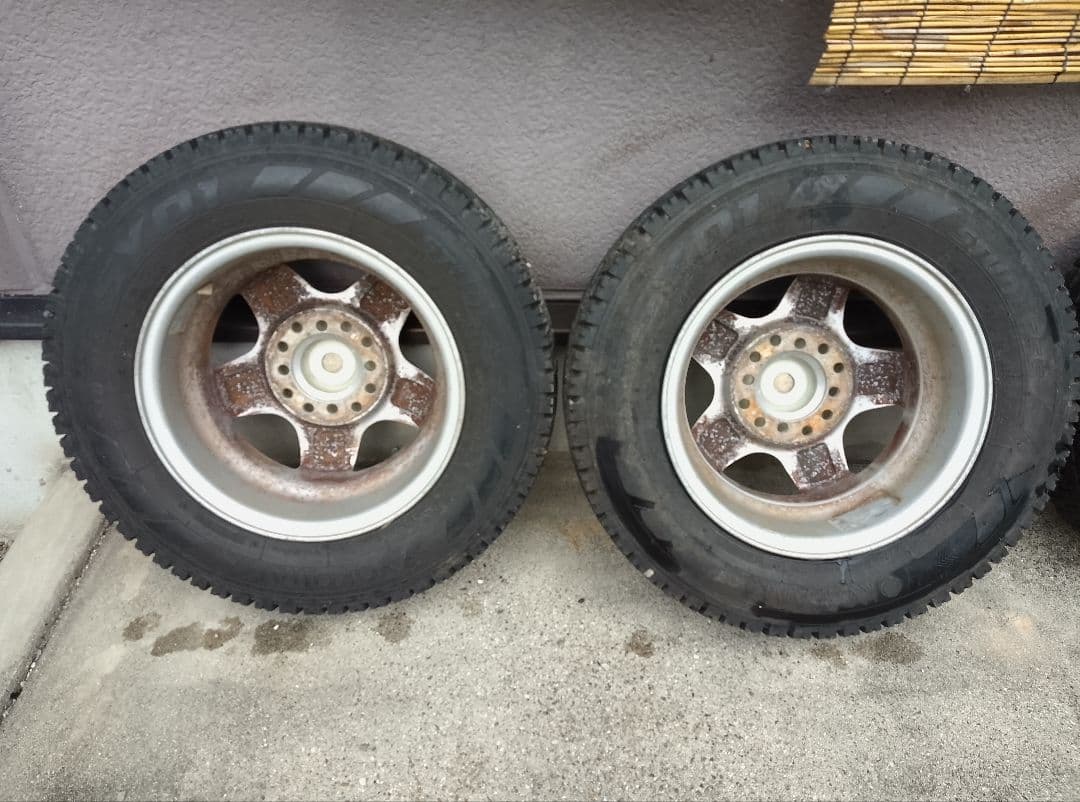 145R12 6PR LT・スタッドレスタイヤ・アルミホイール・2本のみ・1/2