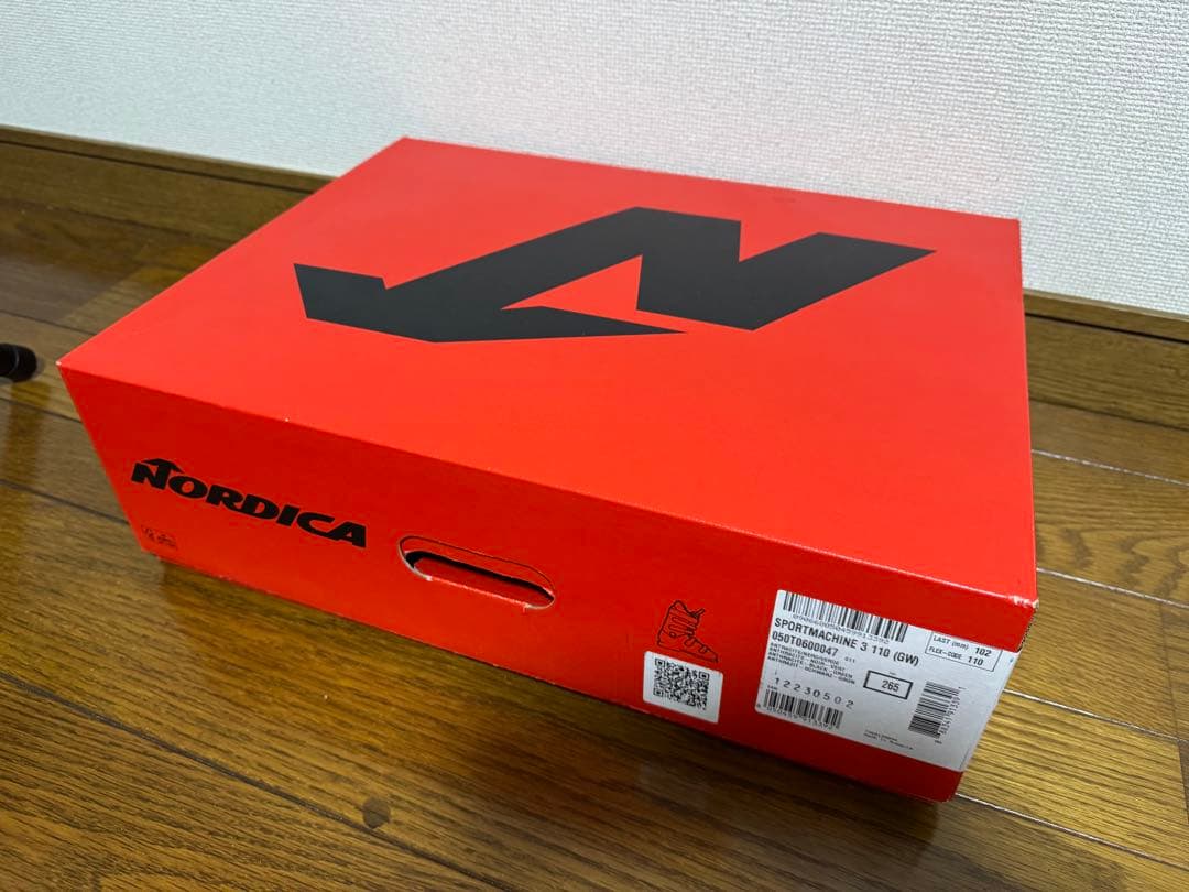 Nordica スキー ブーツ 100 【26.5㎝】【Last102】