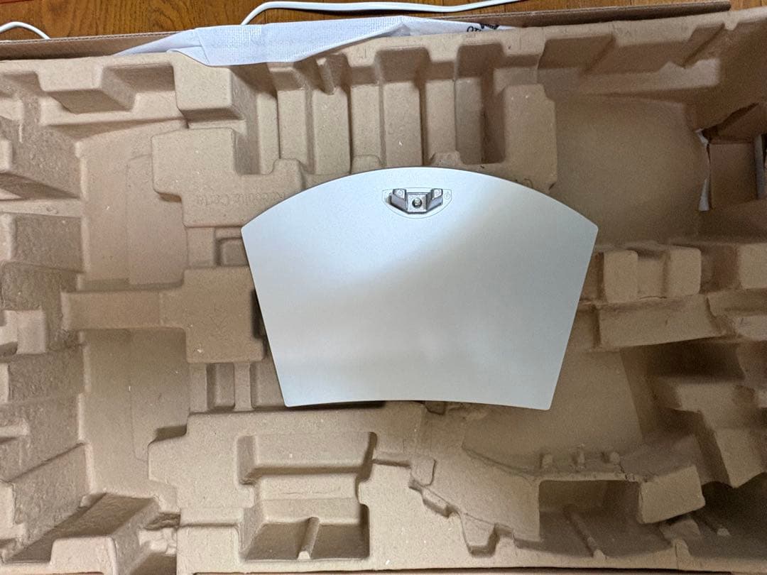 DELL 曲面4Kモニター s3221qs