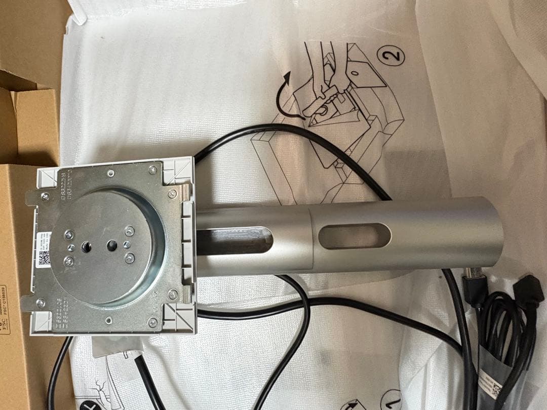 DELL 曲面4Kモニター s3221qs