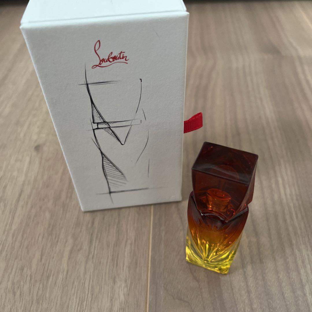 ルブタン香水　ビキニケスタセラ