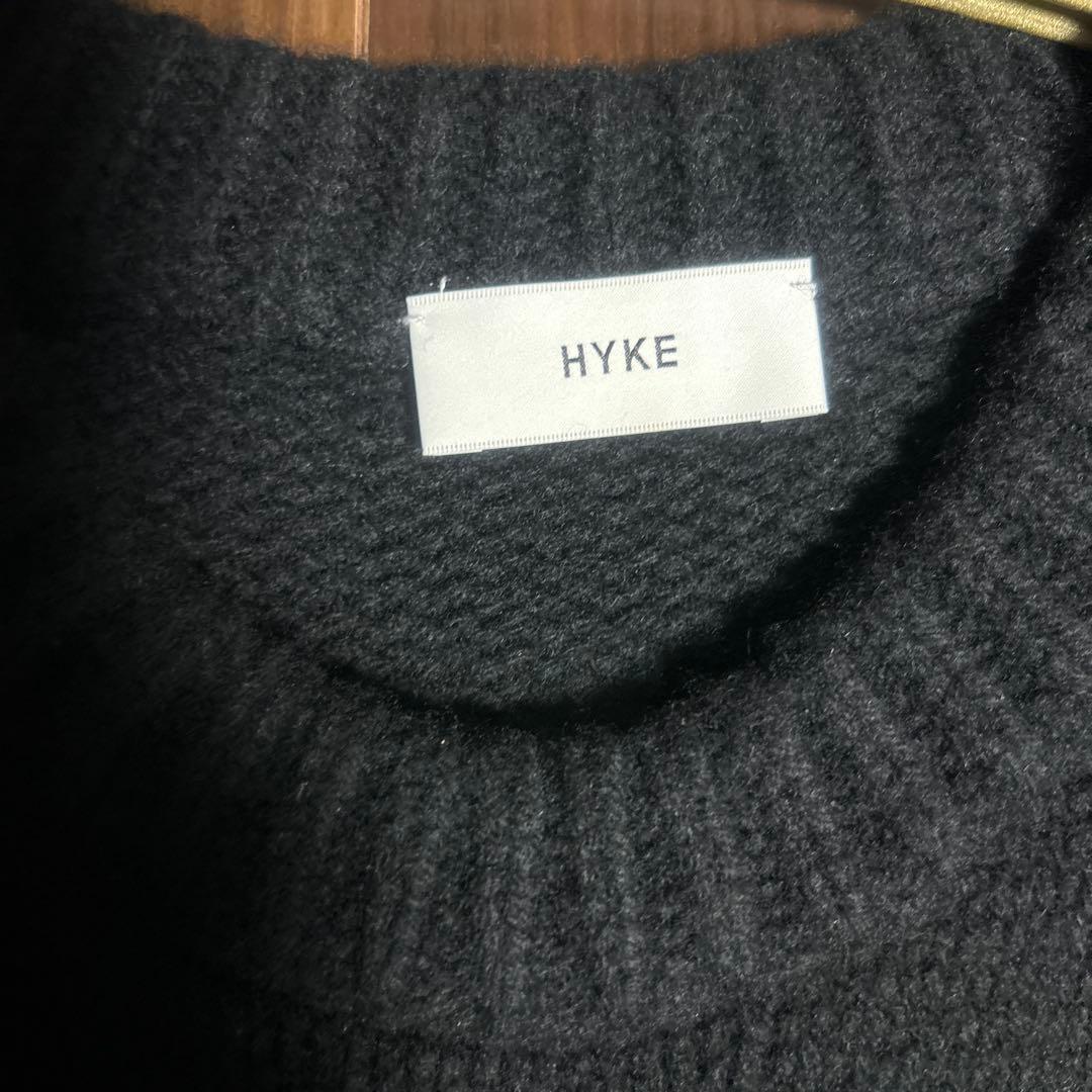 HYKEウールフリンジベスト黒