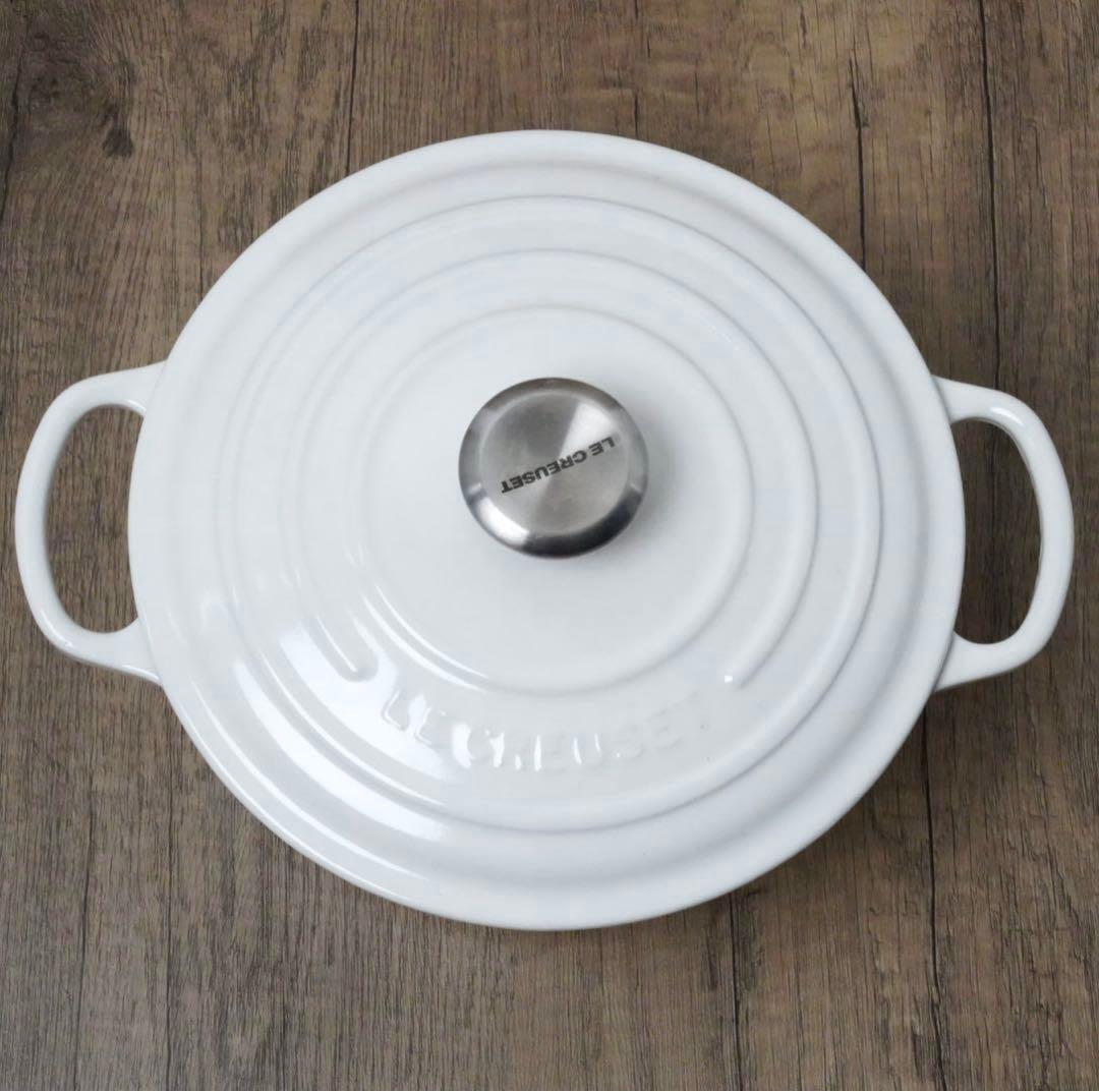 【美品】LE CREUSET　シグニチャーココット ロンド ホワイト　20cm
