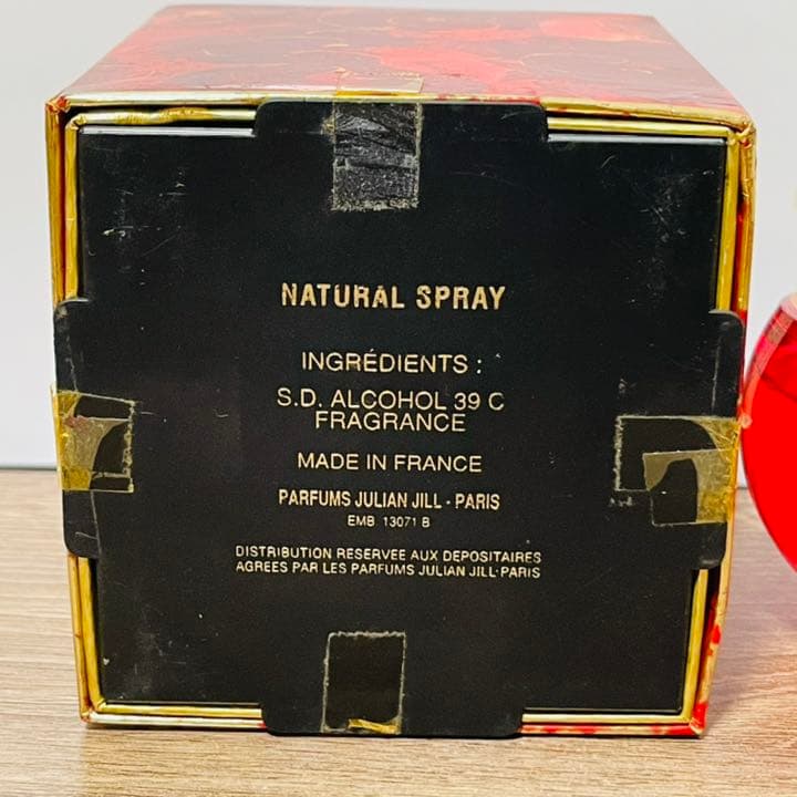 julian jill touche finale 香水