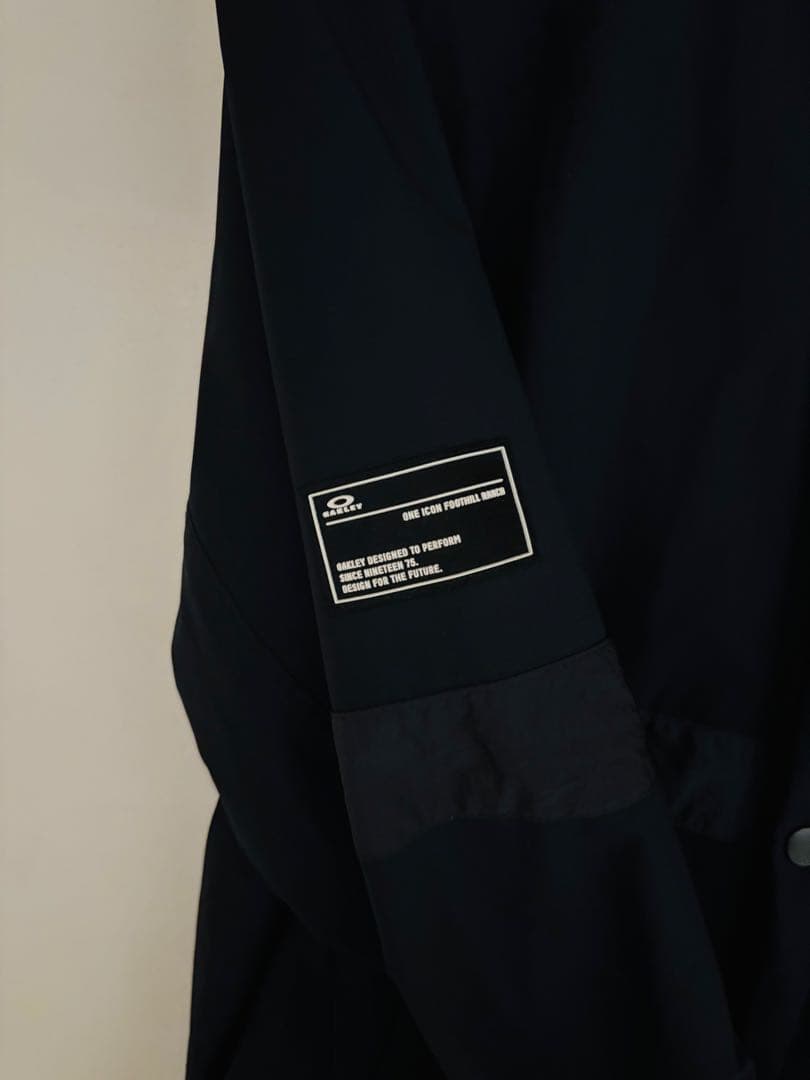 オークリー ジャケット　ゴルフ　パンツ　スカル　ブルゾン　ダウン　キャンプ　M