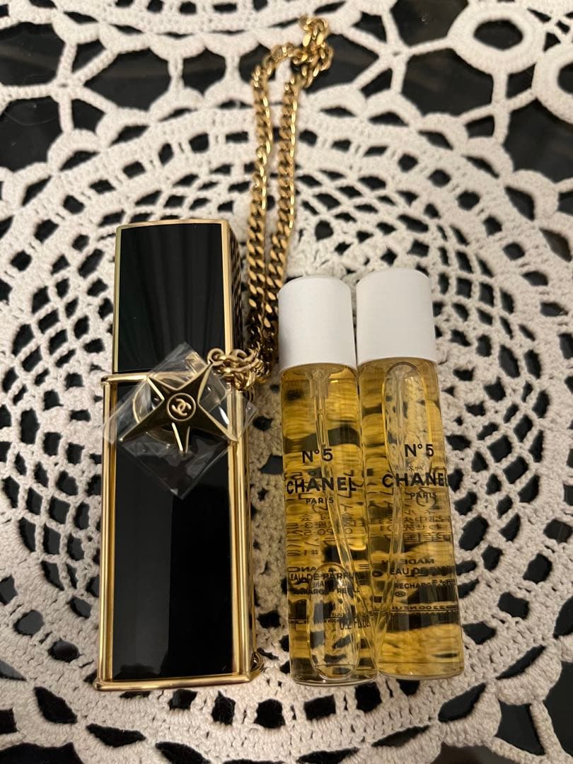 シャネル N°5 オードゥ パルファム パース スプレイ コメット（特別限定品）