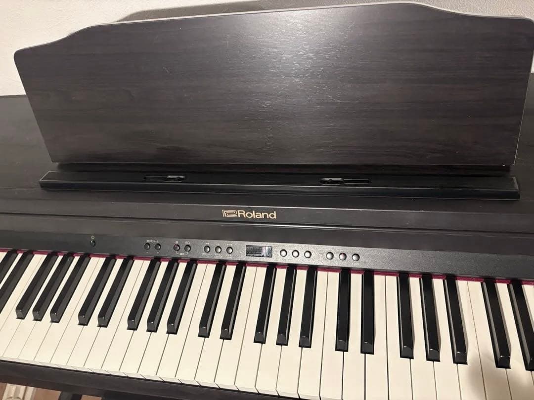 送料込みRoland RP501R デジタルピアノ
