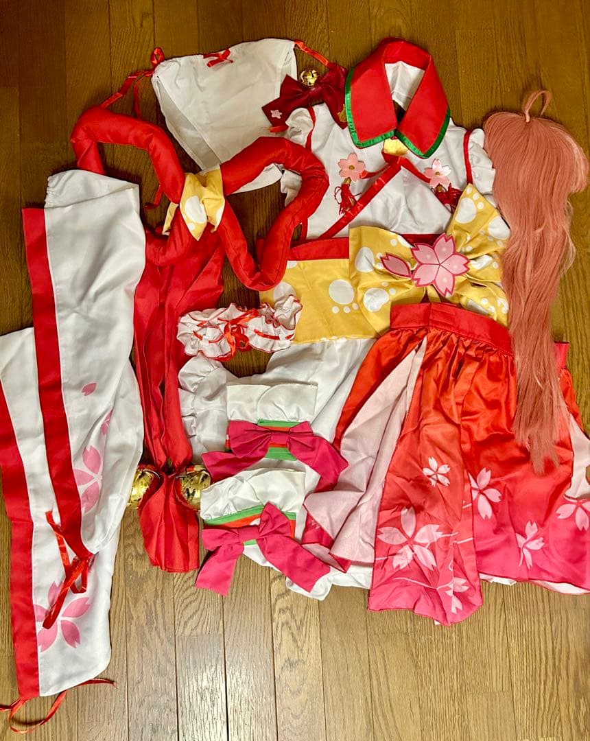 ホロライブ　0期生　さくらみこ/通常衣装コスプレ+ウィッグ付き