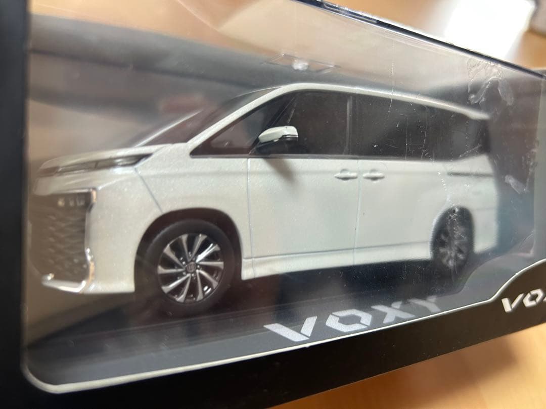 VOXY90系 カラーサンプル パールホワイト 非売品 1/30スケール