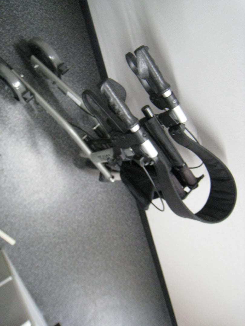 ナブテスコ　CONPAL 抑速ブレーキ付き歩行車 歩行器 シルバーカー ③