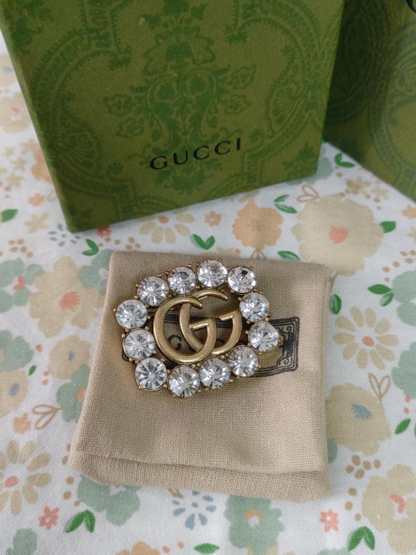 ■箱あり■超美品☆　ブローチ