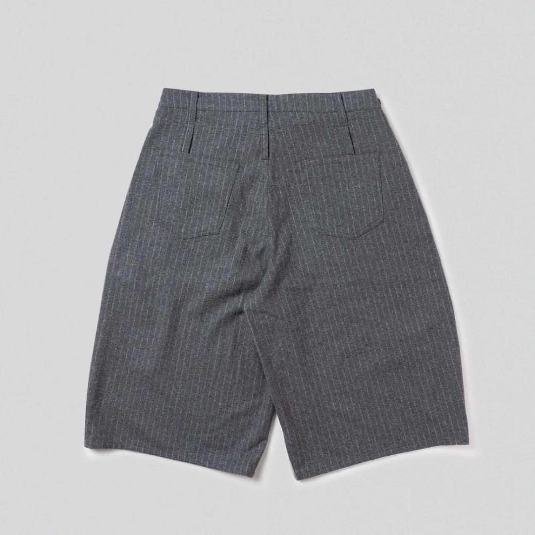 パンツ HIROKI TSUZUKI STRIPE BAGGY SHORTS
