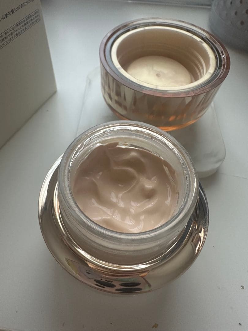 クレドポーボーテ　クリームファンデーション　オークル00