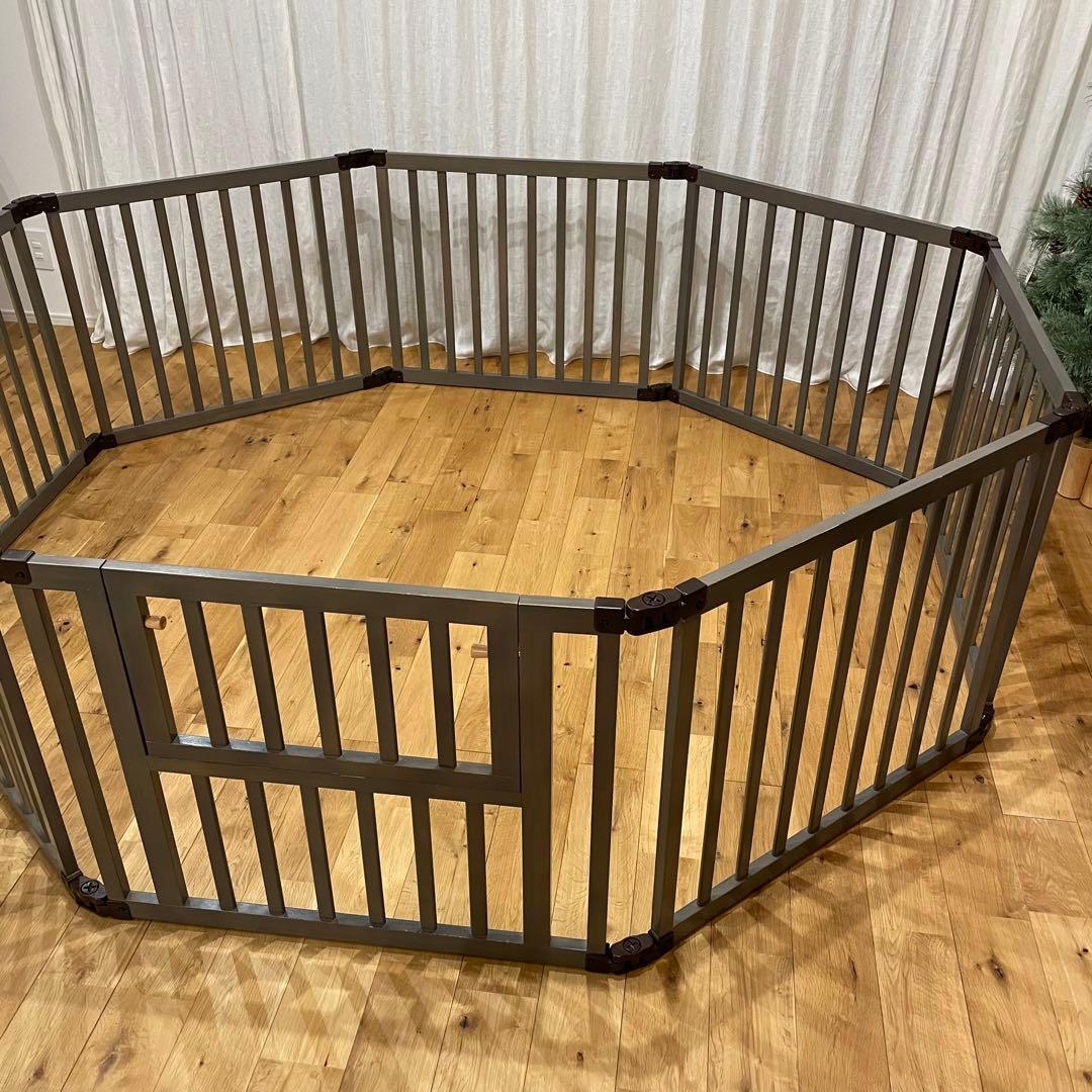 【日本育児】折りたたみ/木製/ベビーサークル/グレー/グレー/8枚【扉付き】