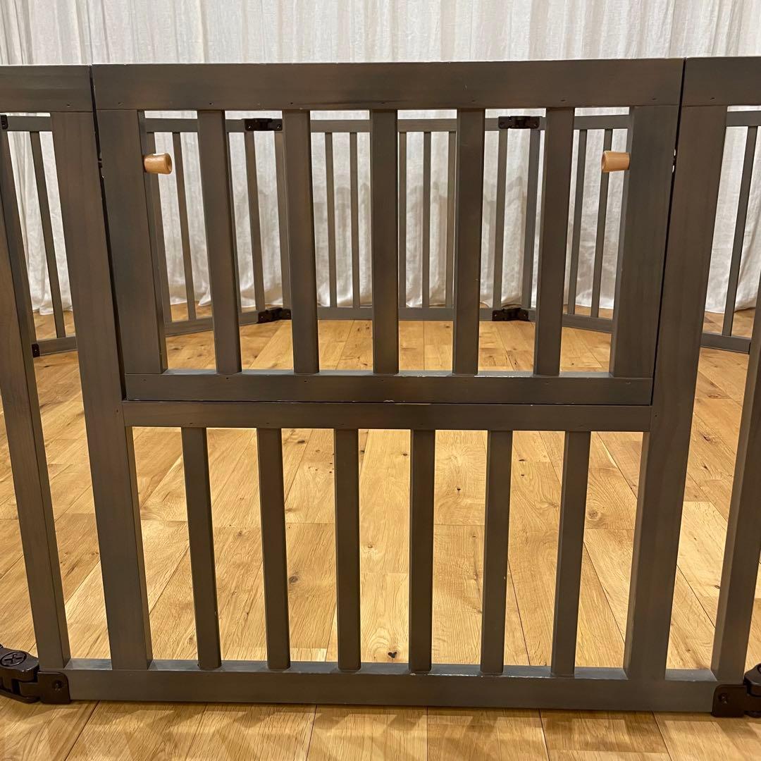 【日本育児】折りたたみ/木製/ベビーサークル/グレー/グレー/8枚【扉付き】