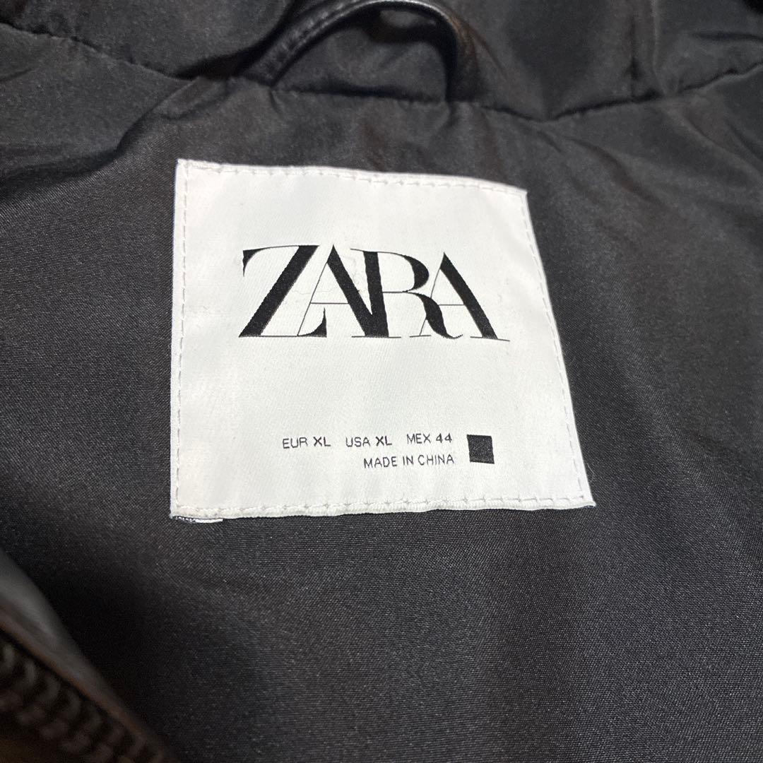 ZARA 希少 完売品 フェイク レザー ダウンベスト XLサイズ　パフベスト