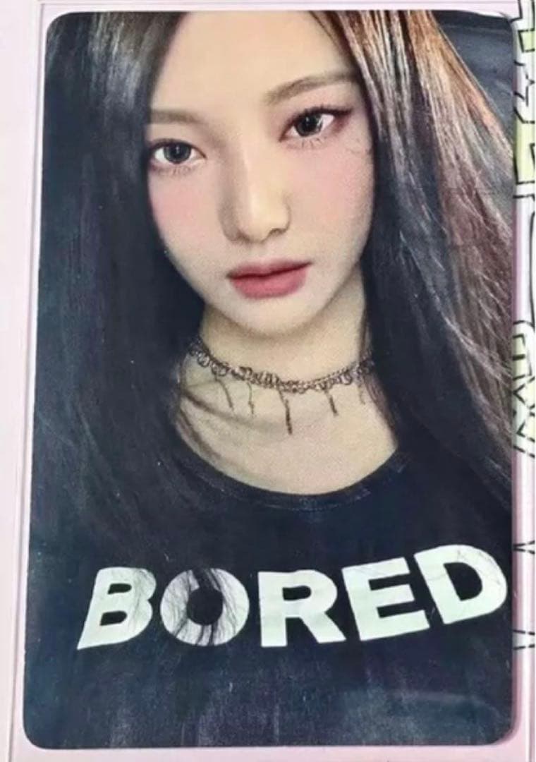 aespa ニンニン　スーツケ－ス popup 特典 トレカ