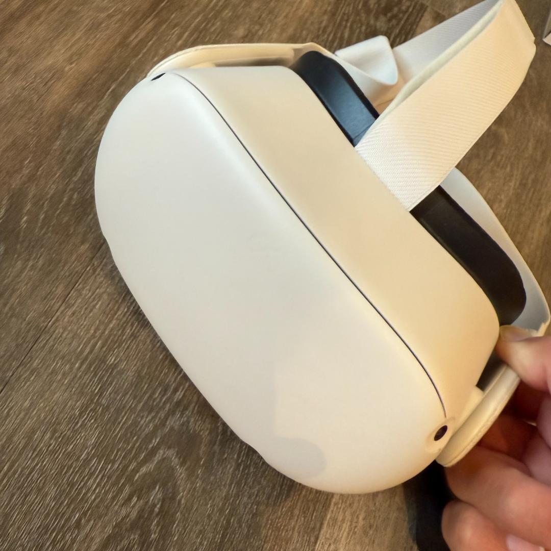 Quest2（メタクエスト2）128GBオールインワンVRヘッドセット