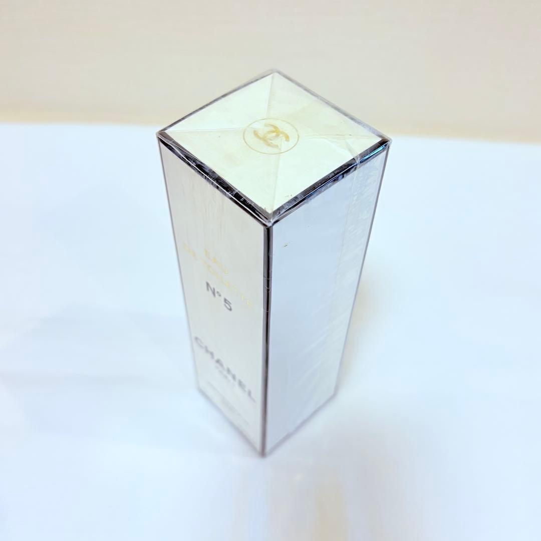 新品未開封　CHANEL シャネル　N°5 オードトワレ　香水　100ml