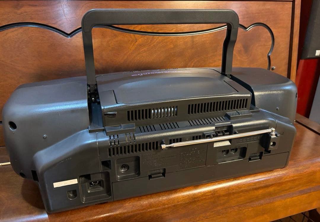 Panasonic RX-DT07 CDラジカセ：作動品