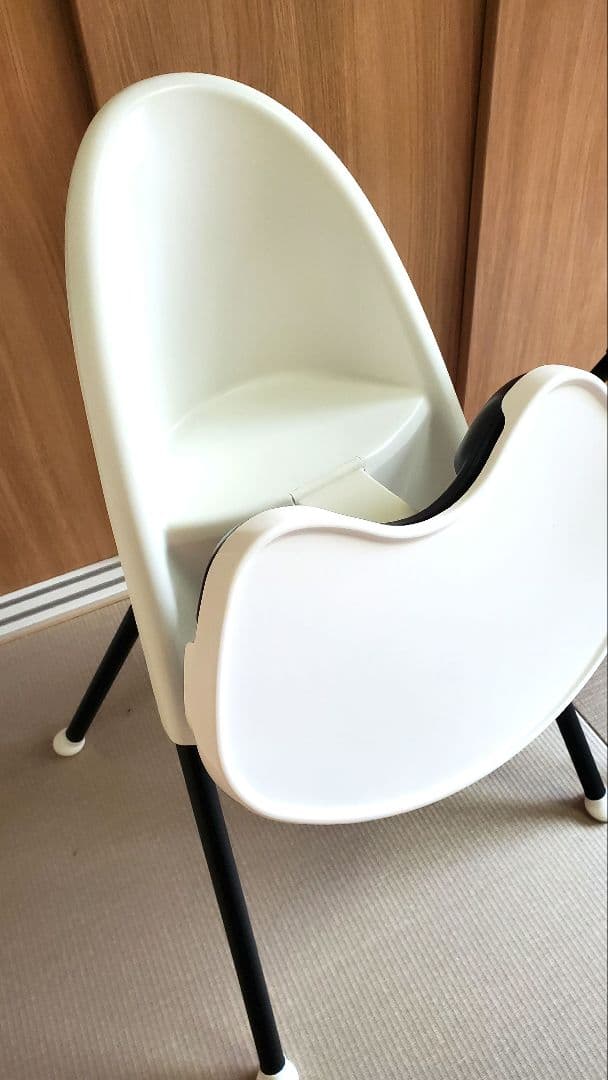 ベビービョルン ハイチェアハーネス無し2脚セット