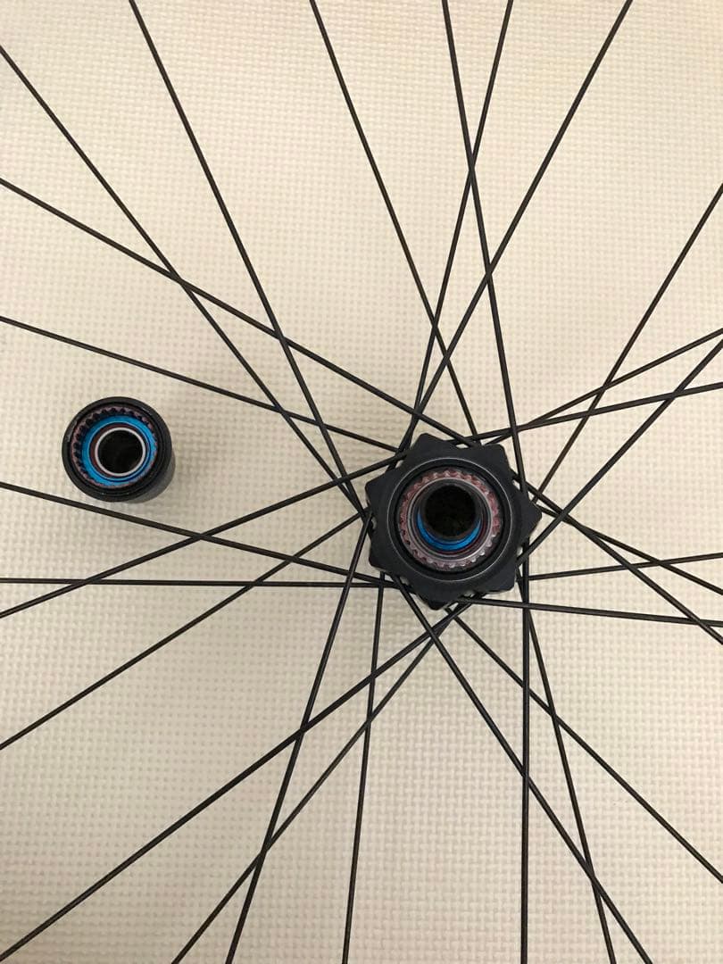 DT SWISS HX 1501 Spline 30 HYBRID リアのみ