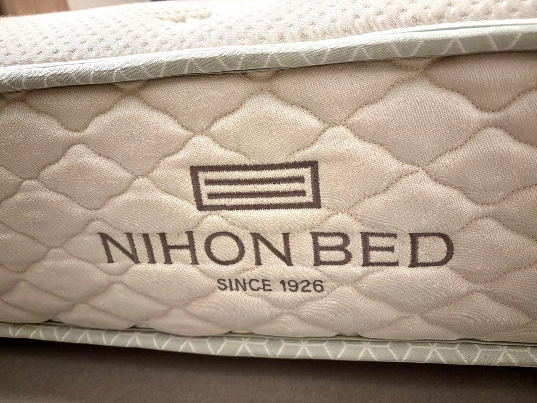 【値下げしました】日本ベッド　シルキーシフォン　シングルマットレス