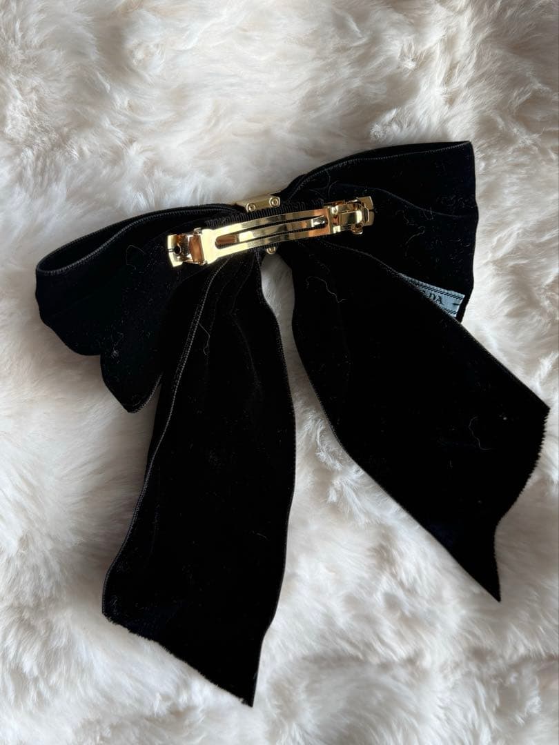 PRADA リボンバレッタ ベルベット黒