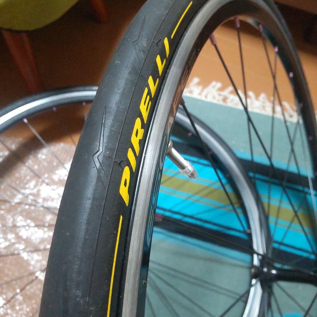 GIANT ESCAPE R3完組ホイール 前後セットピレリPZERO付き