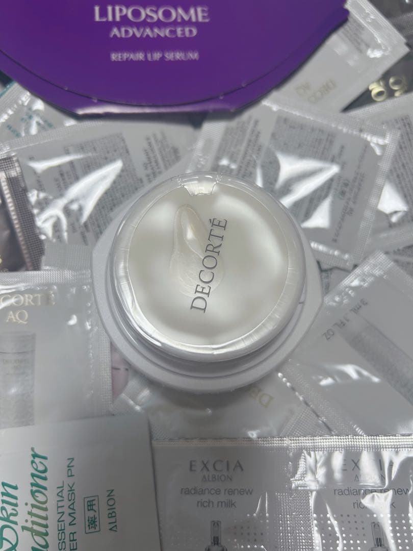 【サンプル100個付】コスメデコルテ ＡＱ アブソリュート クリーム ブライト