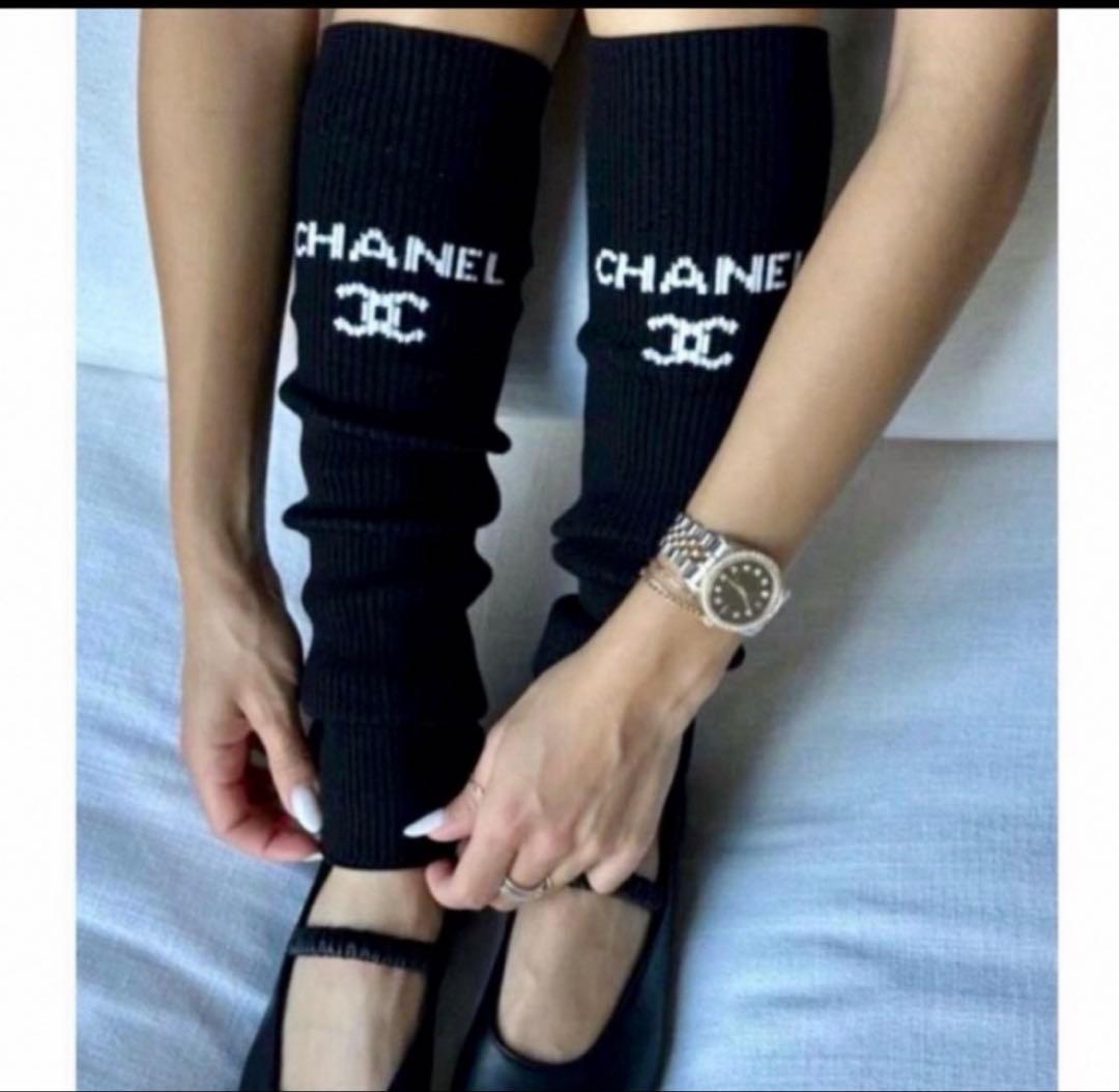 CHANEL 新品未使用品　シャネル レッグウォーマー ゲートルソックス 黒