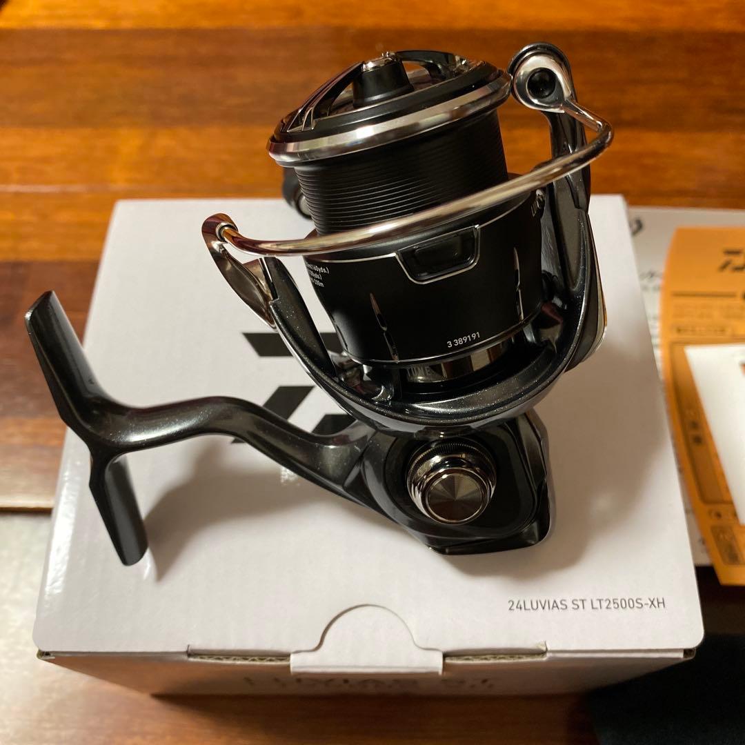 ダイワ 24ルビアスST LT2500S-XH 新品未使用