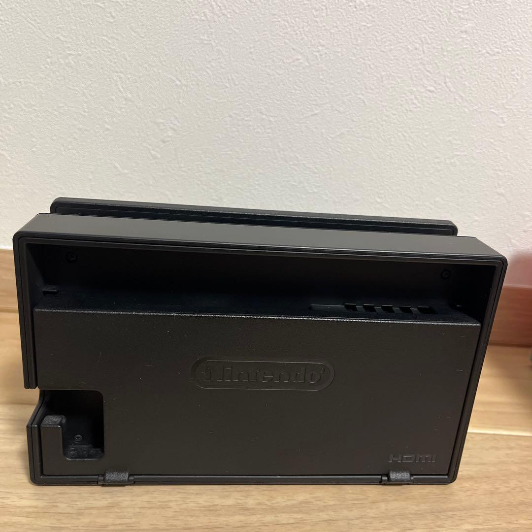 【美品】Nintendo Switch 本体 ネオンレッド/ネオンブルー付属品付