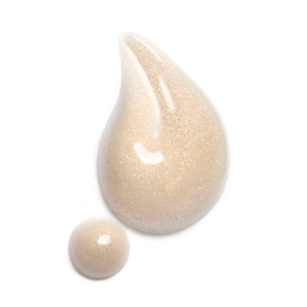 CHANELサブリマージュ ソワンペルフェクトトゥール　メークアップベース