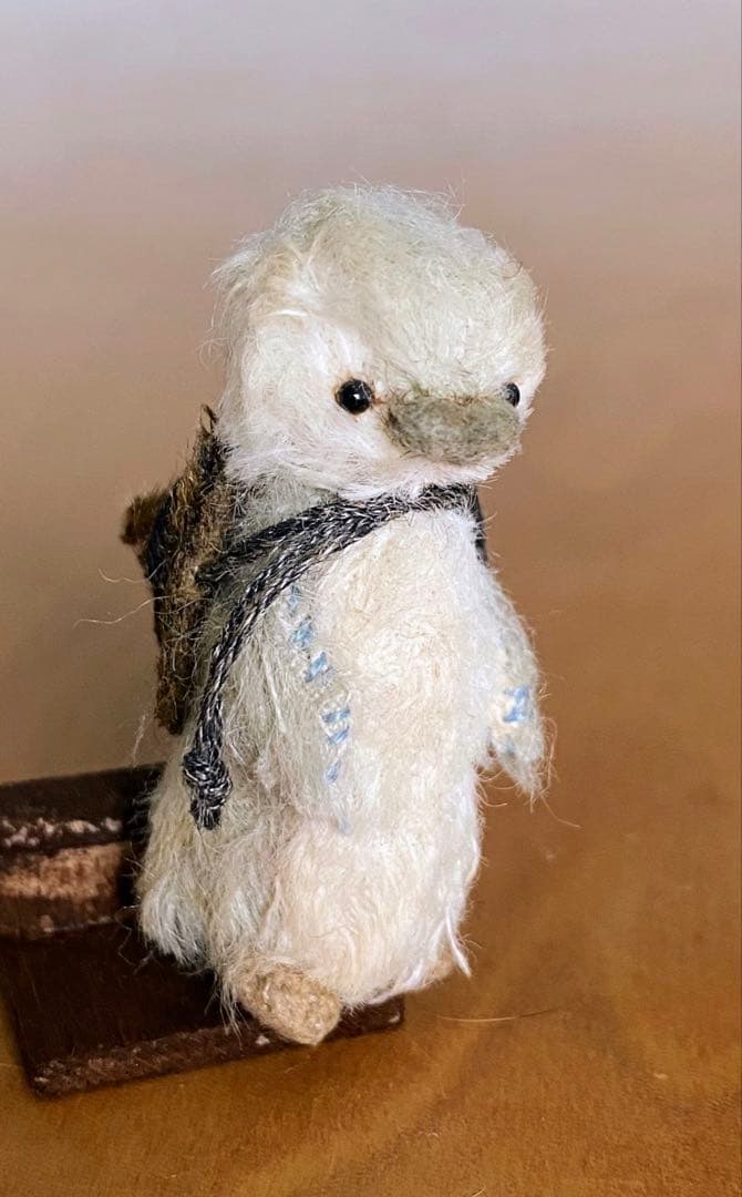 moriのえほん様　三角帽子のペンギン　ぬいぐるみ　ミニチュア　ハンドメイド