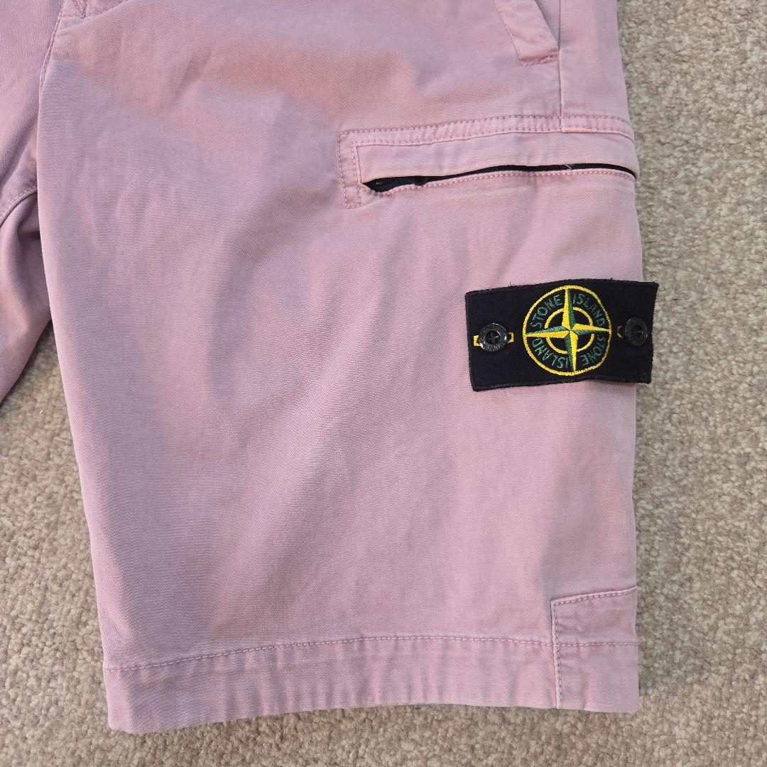 未使用品【STONE /ストーンアイランド 】ショートパンツ