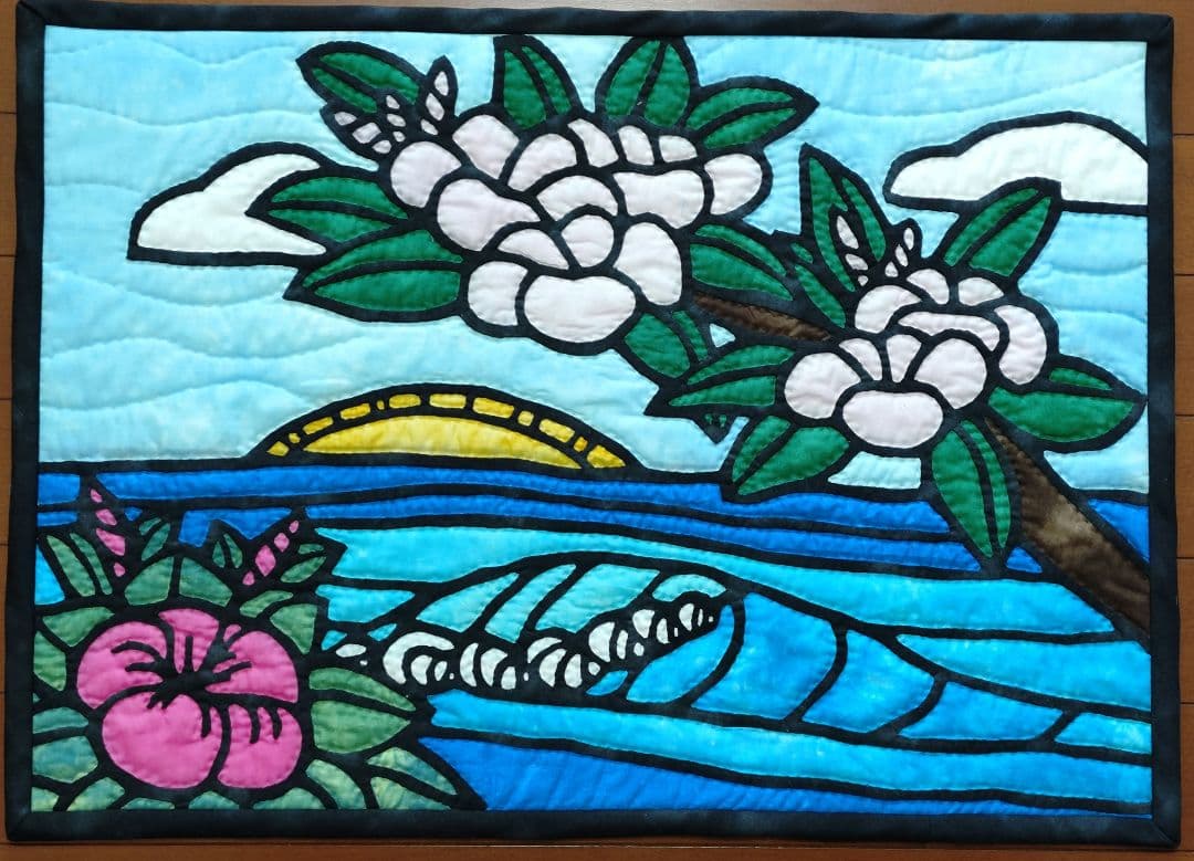 ハワイアンキルト＊ステンドグラスキルトのタペストリー