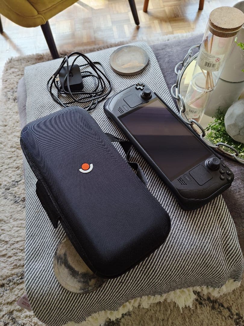 Steam Deck OLED 1TB (スチームデッキ)