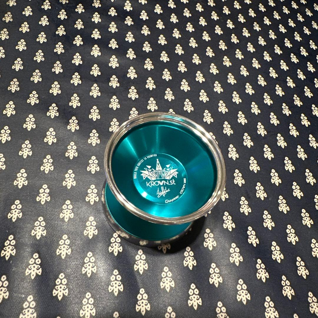 ヨーヨー　クラウンst KROWN.st