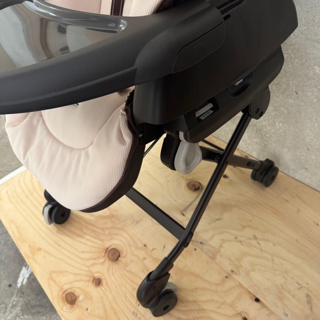 E183◆Combi ネムリラ4キャス ハイローチェア SWINGlotta