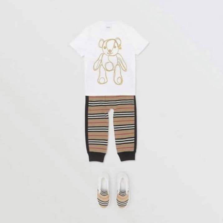 4*♬様 新品タグ付き バーバリー パンツ 130 アイコンストライプ スエット