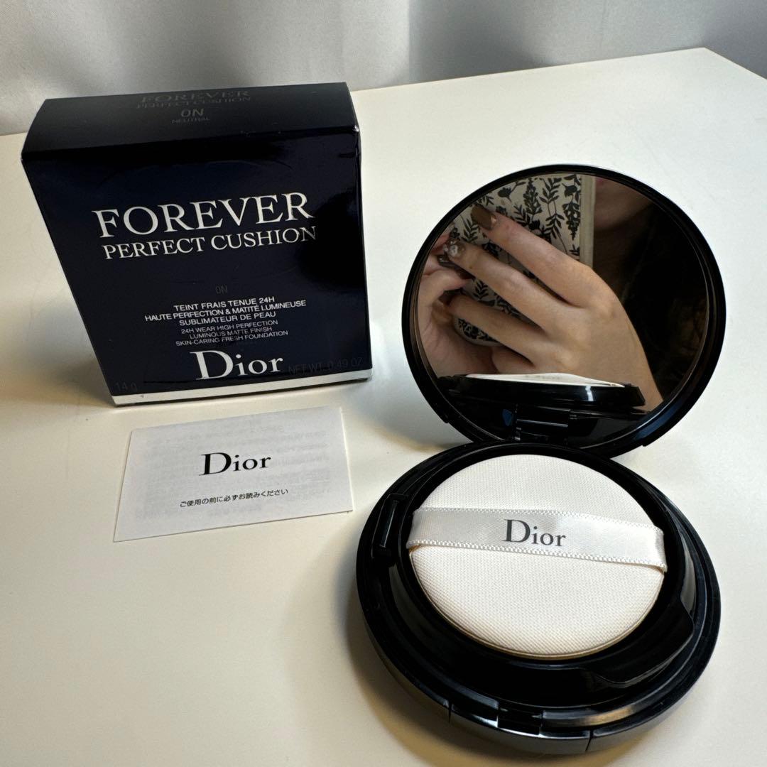 入手困難！Dior クッションファンデ　ラムスキン