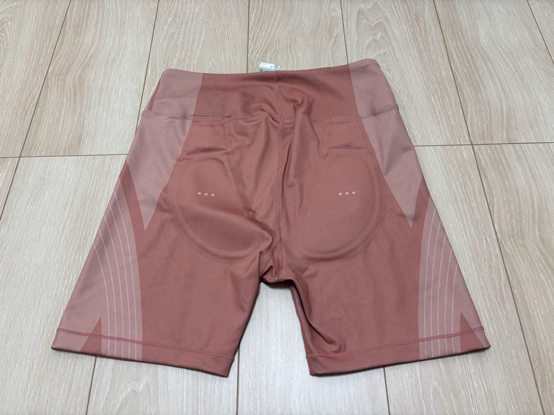 シックスパッド ヒップフィット Lサイズ　sixpad Hip Fit ピンク