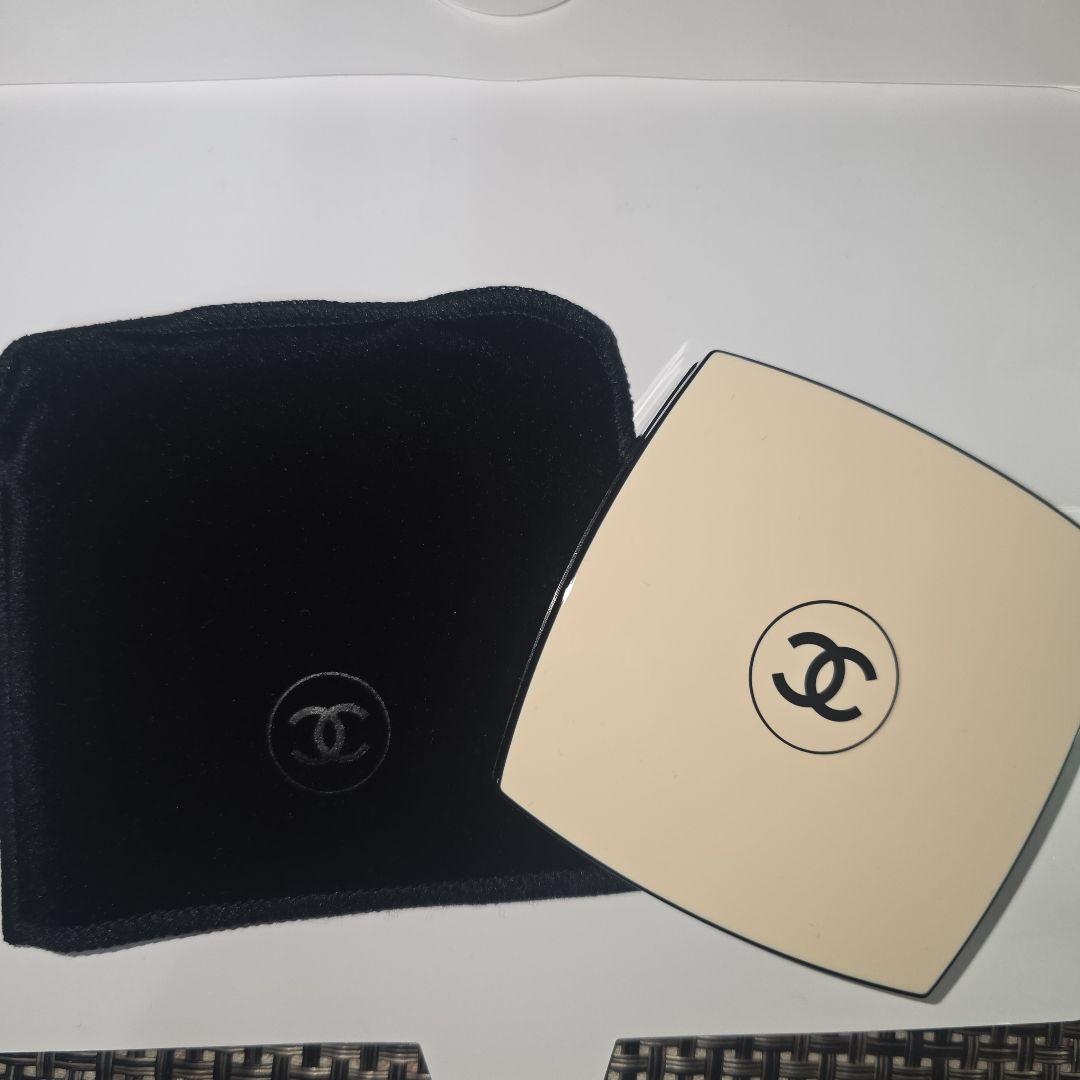 CHANEL レ ベージュパレット ルガール クールアイシャドウパレット 5色