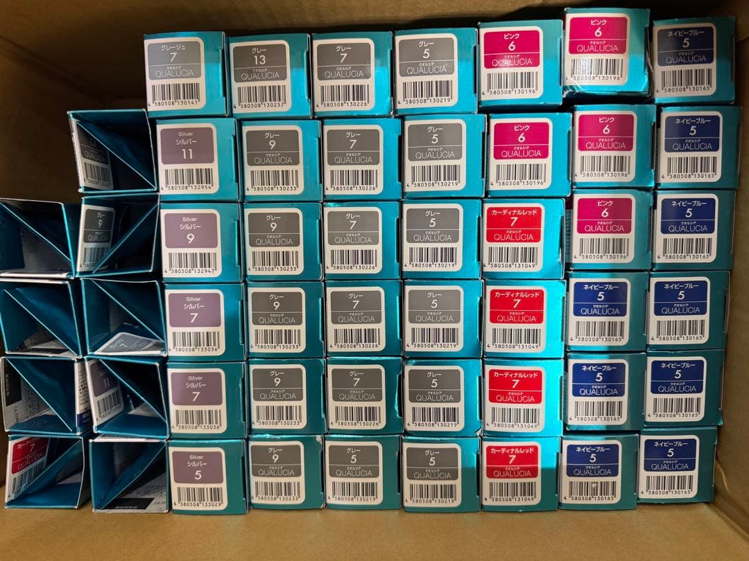 フィヨーレ　クオルシア カラー剤　42本＋おまけ